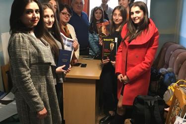 «Սյունյաց երկրի» խմբագրության հյուրերը դպրոցականներն էին