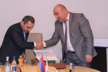 «Ոմն Վահեն» եւ քաջարանցիների բողոքի ակցիան