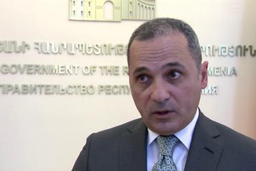 Հին օրերում իրեն ազգային ջոջ երեւակայող այս տղան հիմա մի ճանապարհ ունի՝ Աստծուց ներում հայցել, քանզի վերջին դատաստանն անխուսափելի է