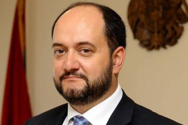 Հեռավար կրթությունը՝ լուրջ խնդիր անապահով ընտանիքների համար. նախարարի անդրադարձը