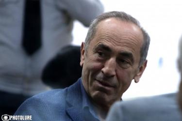 Դատարանը հեռացավ խորհրդակցական սենյակ՝ որոշելու Ռոբերտ Քոչարյանի խափանման միջոցի փոփոխման հարցը. որոշումը կհրապարակվի մայիսի 13-ին