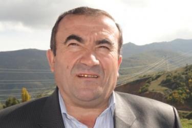 Քաղաքացին հրավիրվել է ոստիկանության Գորիսի բաժին՝ բացատրություն տալու, թե ինչու է համայնքապետ Մուրադից հաշվետվություն պահանջել համայնքին տրված   5 մլն դոլար գումարի օգտագործման վերաբերյալ