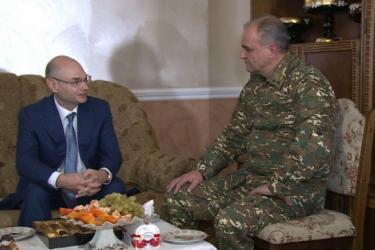 Միքայել Վարդանյանի կողմից 63 մլն. դրամ՝ տավուշցի զոհված զինվորների ընտանիքներին (Տեսանյութ)