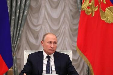 Պուտինն առաջարկել է Փարիզ ուղարկել ռուս լավագույն վերականգնողներին