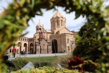 Այսօր Հայ Առաքելական Սուրբ Եկեղեցին տոնում է Ծաղկազարդը. ուղիղ