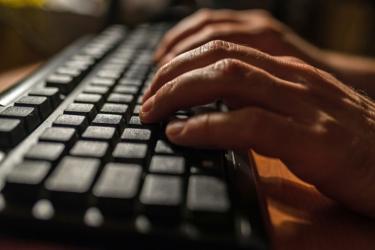 Հաքերները սկսել են վարակել համակարգիչները հին նամակագրության միջոցով