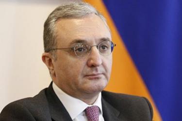 Շնորհակալություն ենք հայտնում Մենենդեսին, Քրուզին և Սենատի բոլոր անդամներին. Մնացականյան